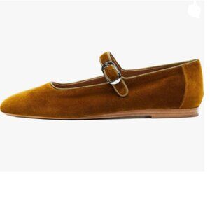 Elegant Tan Flats for Women